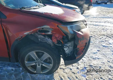 2015 Toyota Rav4 Xle from USA, damaged, VIN JTMRFREV6FD122426